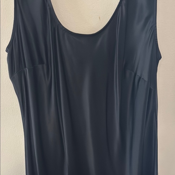 Silk Blend Black Sleeveless Dress - Picture 2 of 7